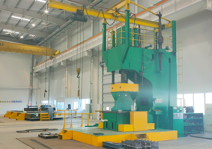 315 ton press machine